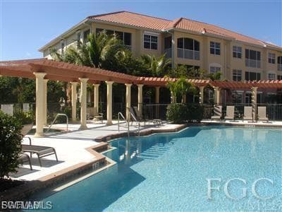 1137 Van Loon Commons CIR # 203, CAPE CORAL FL 33909-4