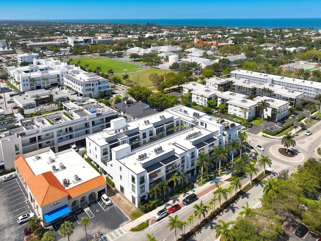 850 Central AVE # 301, OTHER FL 34102-24