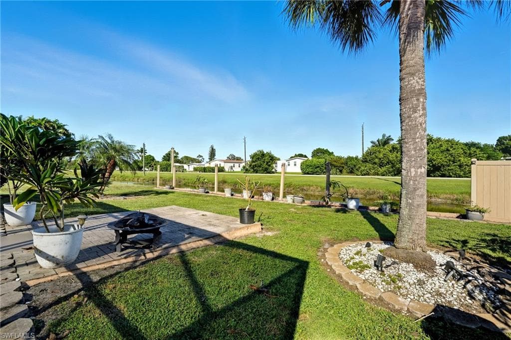 3626 Kent DR, NAPLES FL 34112-27