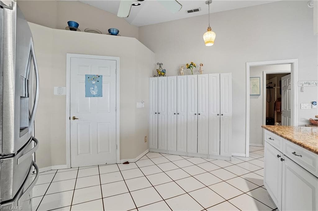 3626 Kent DR, NAPLES FL 34112-9