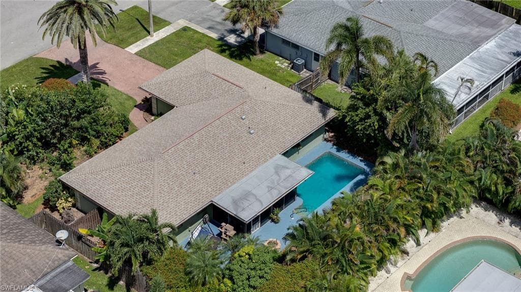 3523 Santiago WAY, NAPLES FL 34105-29