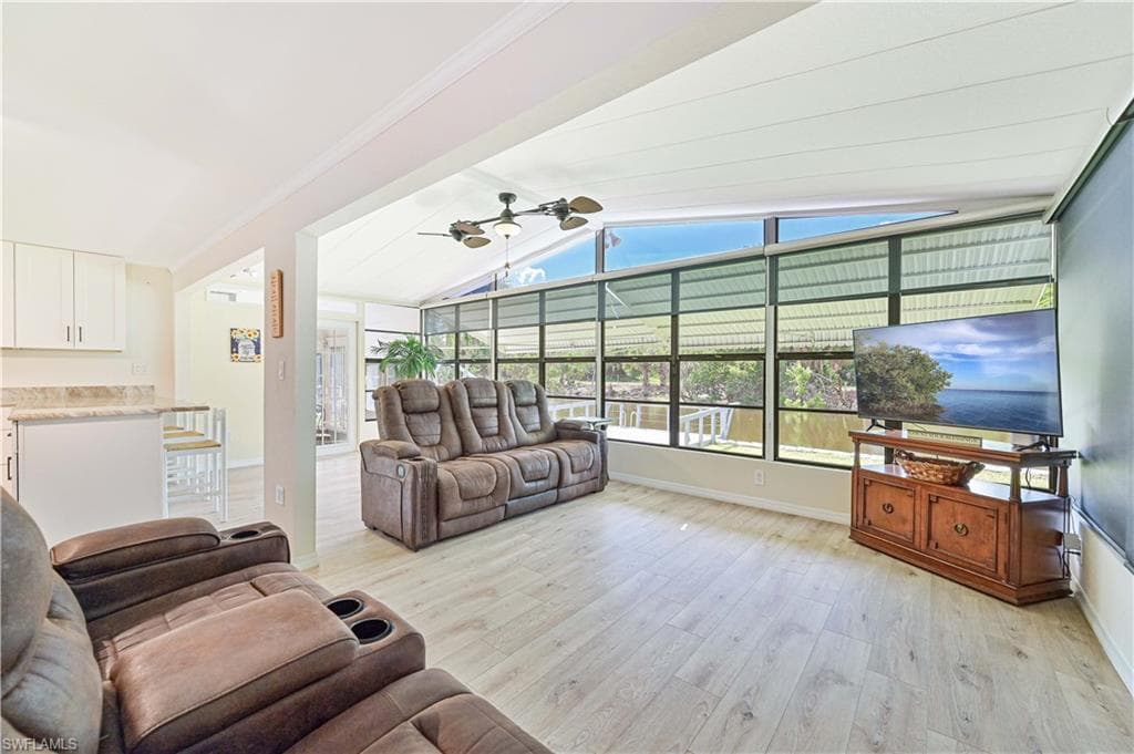 108 Windjammer WAY, FORT MYERS FL 33908-12