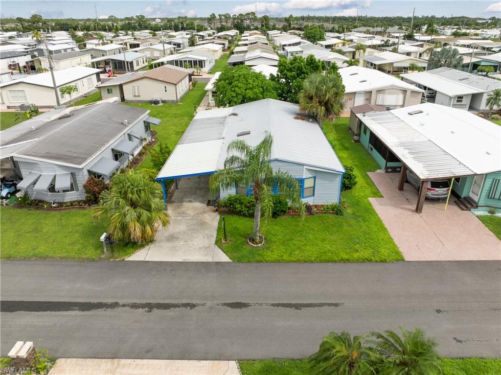 9266 Desoto DR, NORTH FORT MYERS FL 33903-22