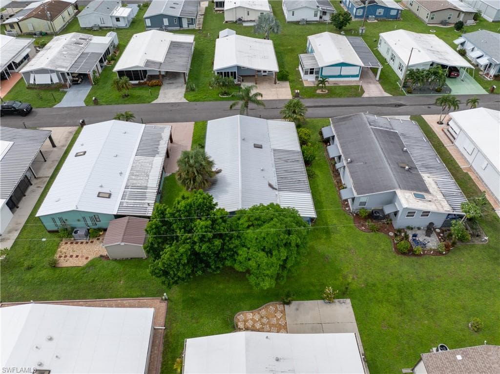 9266 Desoto DR, NORTH FORT MYERS FL 33903-24