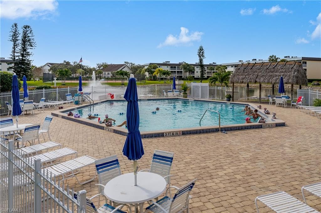 1008 Manatee RD # G104, NAPLES FL 34114-24