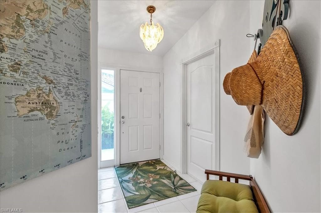 4055 Los Altos CT, NAPLES FL 34109-8