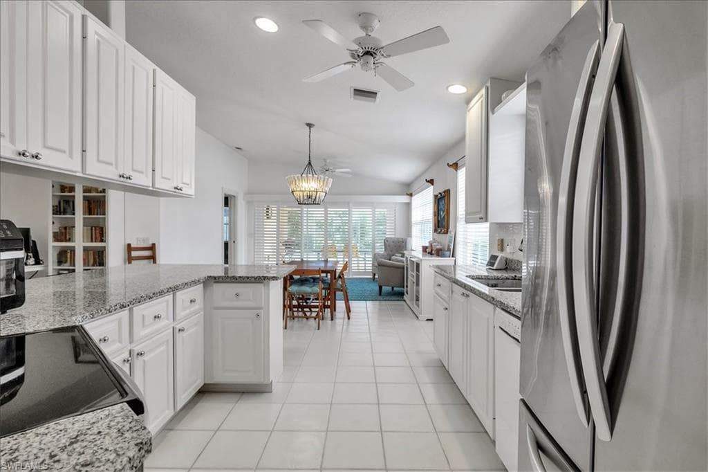 4055 Los Altos CT, NAPLES FL 34109-14