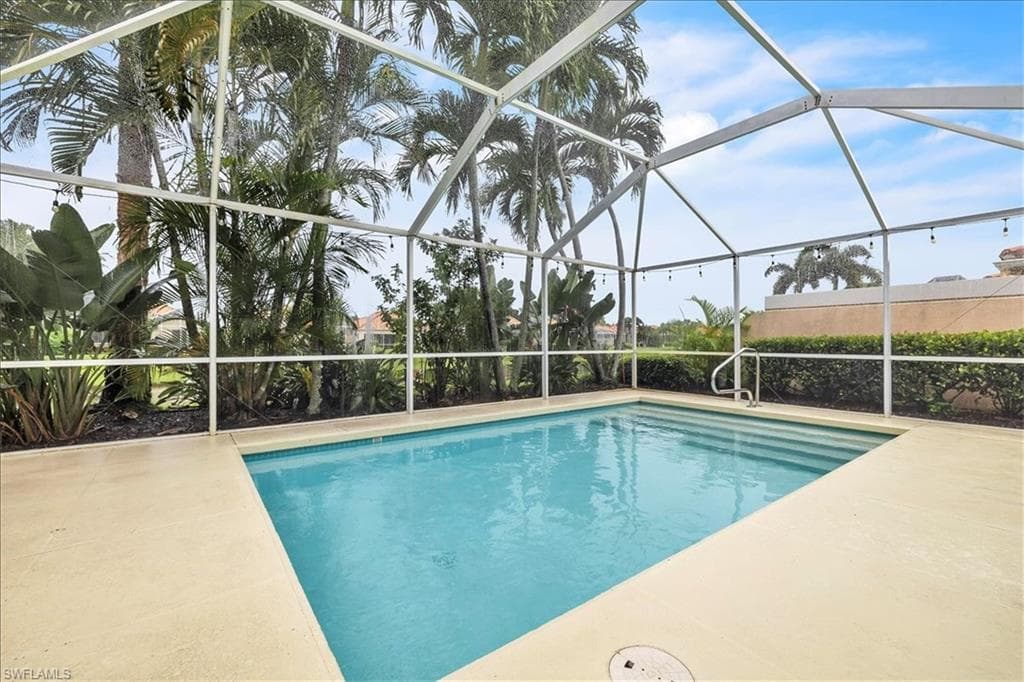 4055 Los Altos CT, NAPLES FL 34109-3