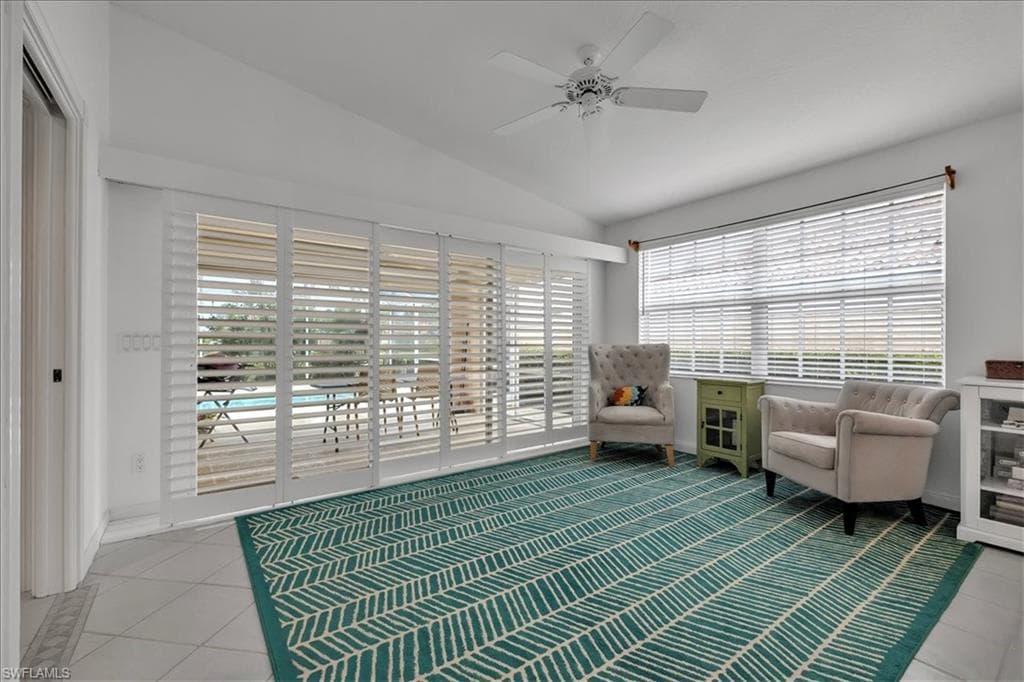 4055 Los Altos CT, NAPLES FL 34109-20