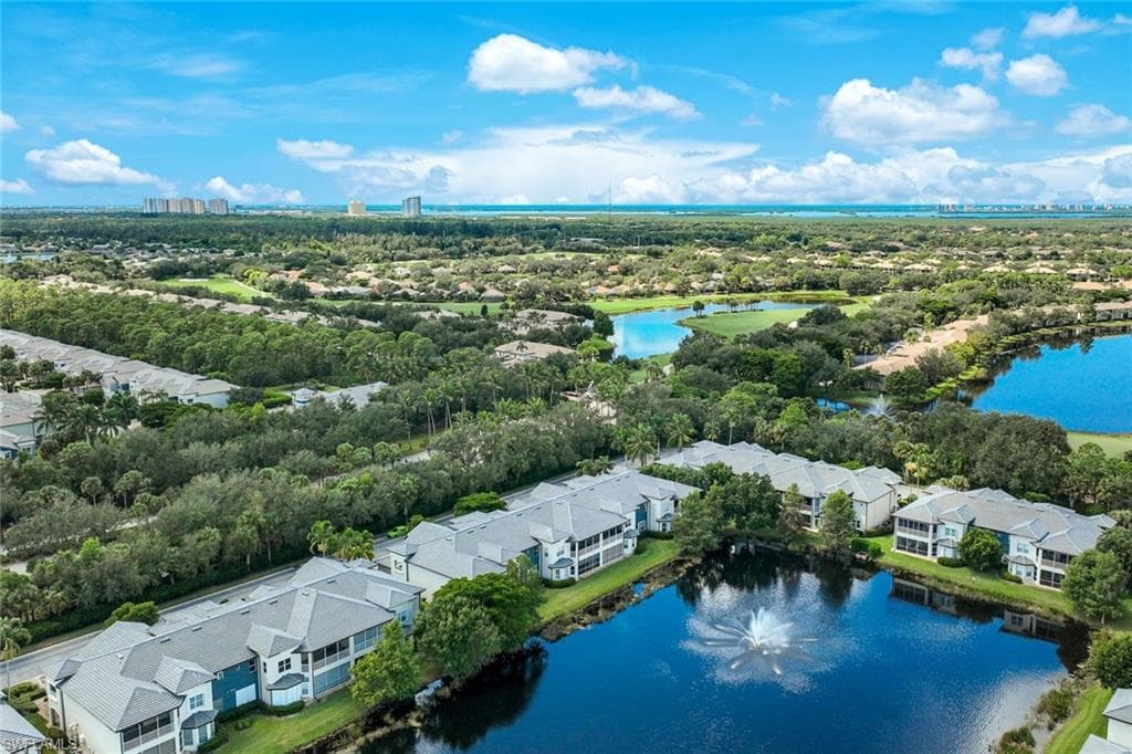 3530 Lansing LOOP # 202, ESTERO FL 33928-27