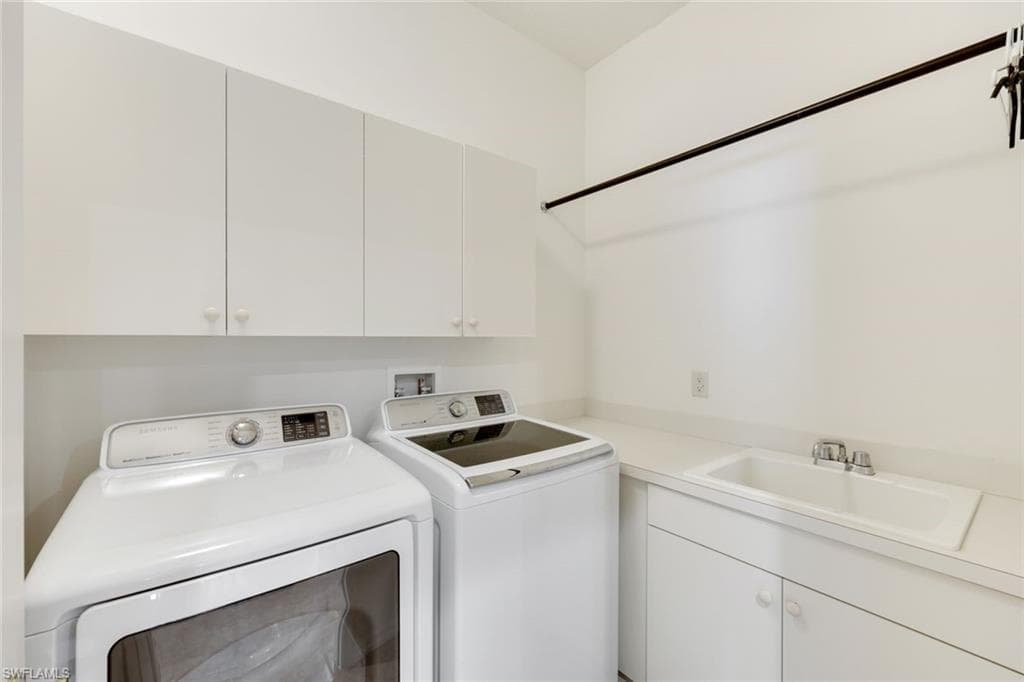 3530 Lansing LOOP # 202, ESTERO FL 33928-24