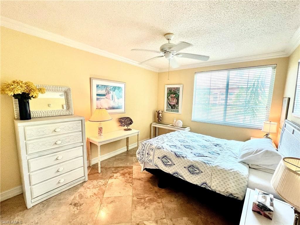 1210 Reserve WAY # 204, NAPLES FL 34105-15