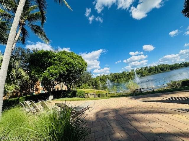 1210 Reserve WAY # 204, NAPLES FL 34105-33