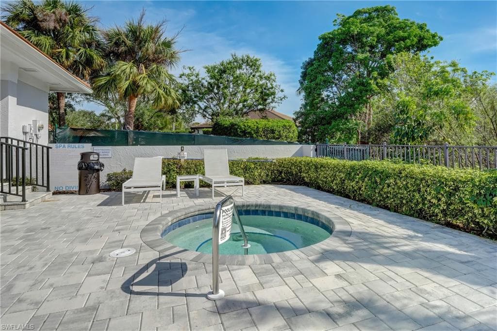 25680 Springtide CT, BONITA SPRINGS FL 34135-35