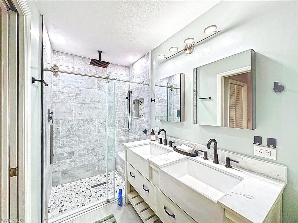 19760 Osprey Cove BLVD # 113, ESTERO FL 33967-12