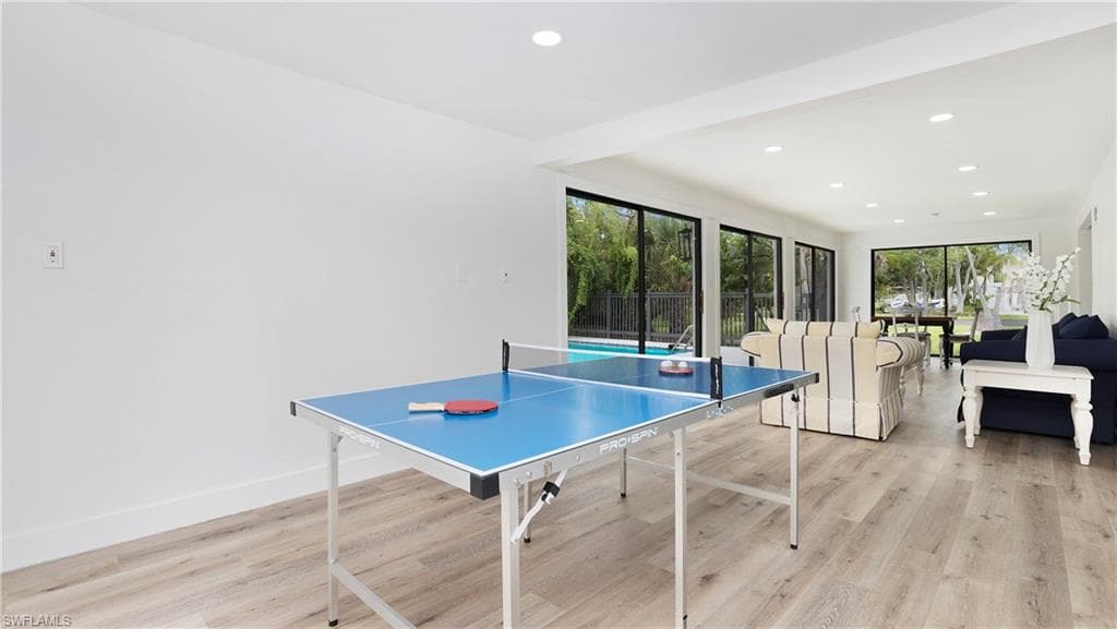 9416 Yucca CT, SANIBEL FL 33957-22