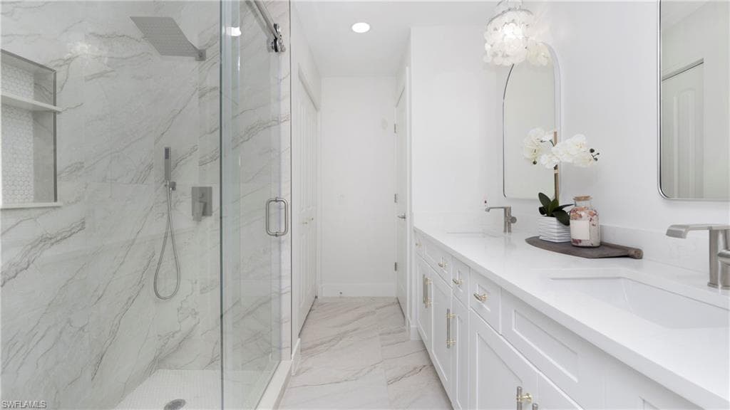 9416 Yucca CT, SANIBEL FL 33957-26