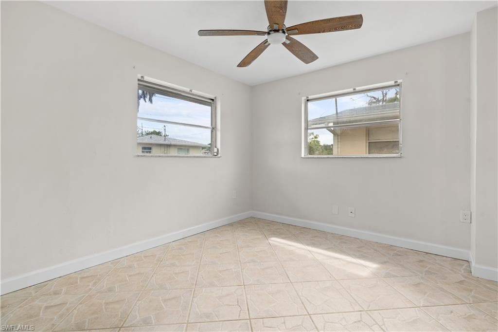 27470 Village Garden WAY, BONITA SPRINGS FL 34135-8