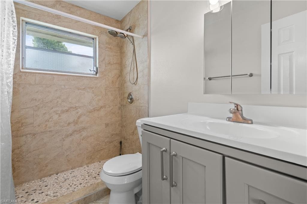 27470 Village Garden WAY, BONITA SPRINGS FL 34135-10