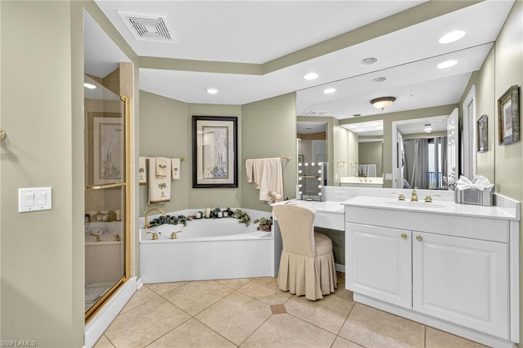 23650 Via Via Veneto BLVD # 1602, BONITA SPRINGS FL 34134-19