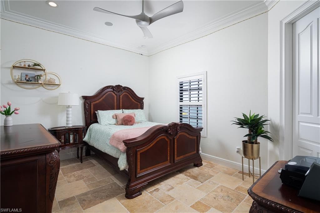 391 Palermo CIR, FORT MYERS BEACH FL 33931-46