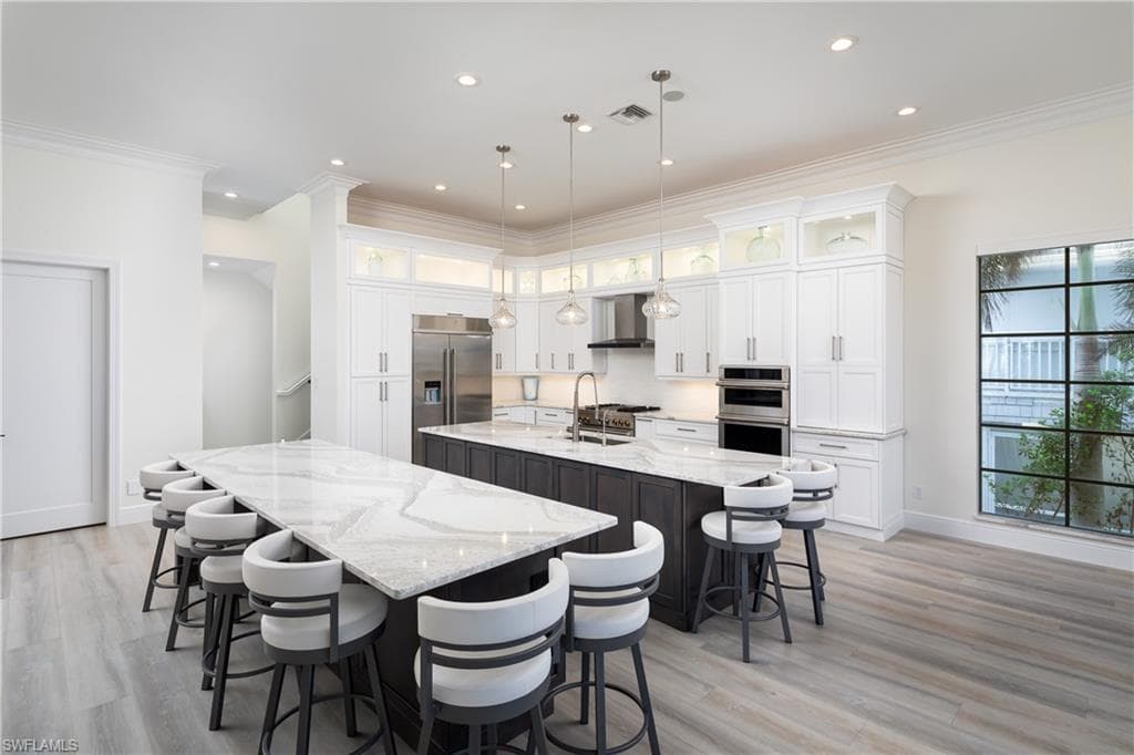 391 Palermo CIR, FORT MYERS BEACH FL 33931-19