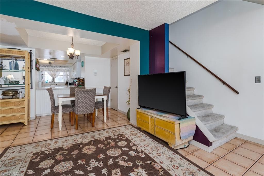 20 Watercolor WAY, NAPLES FL 34113-5