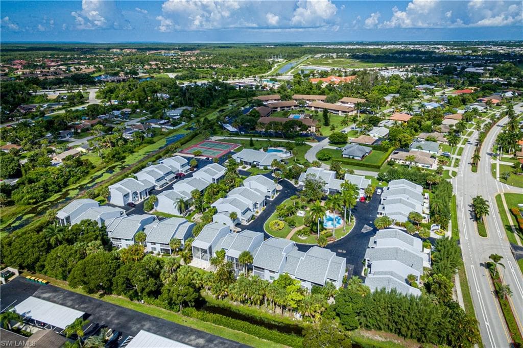 20 Watercolor WAY, NAPLES FL 34113-33