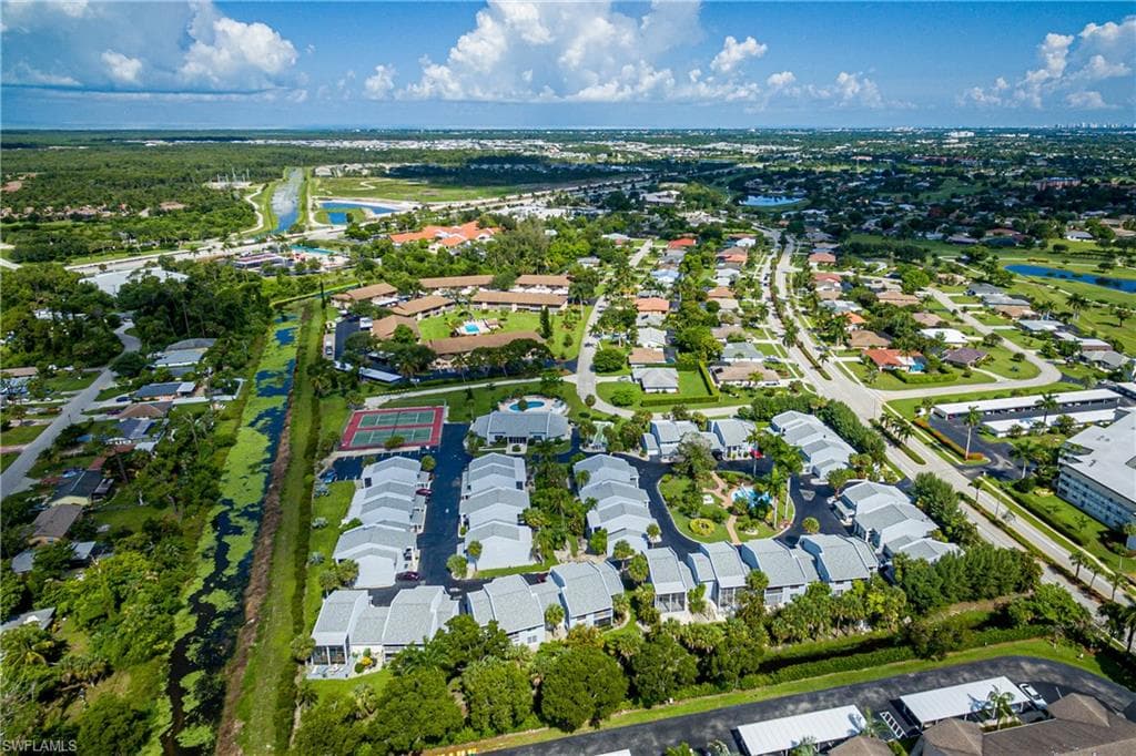 20 Watercolor WAY, NAPLES FL 34113-34