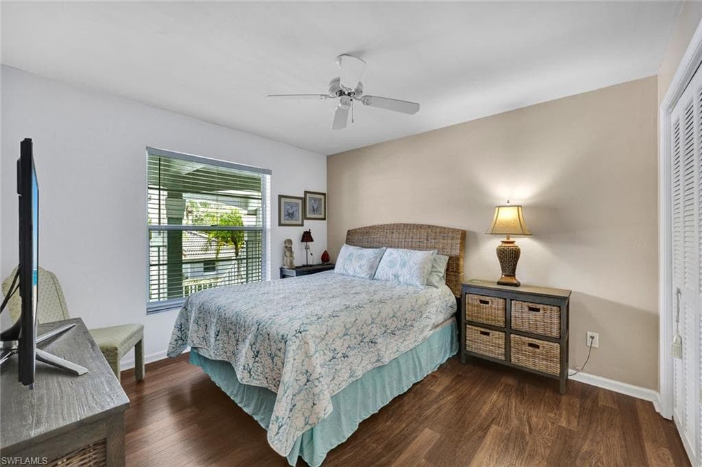 509 Roma CT # 202, NAPLES FL 34110-13