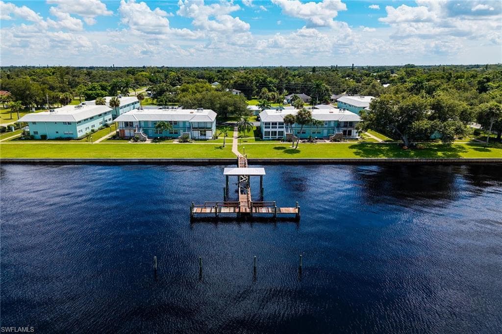 3225 E Riverside DR, FORT MYERS FL 33916-31