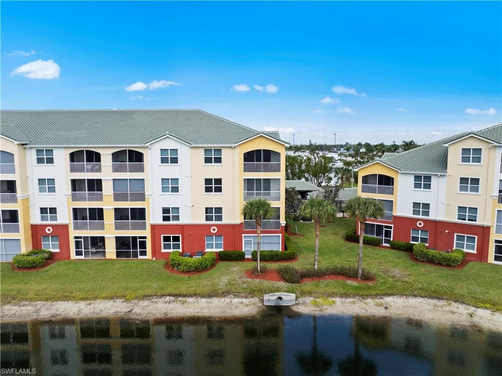 11021 Gulf Reflections DR # B301, FORT MYERS FL 33908-41