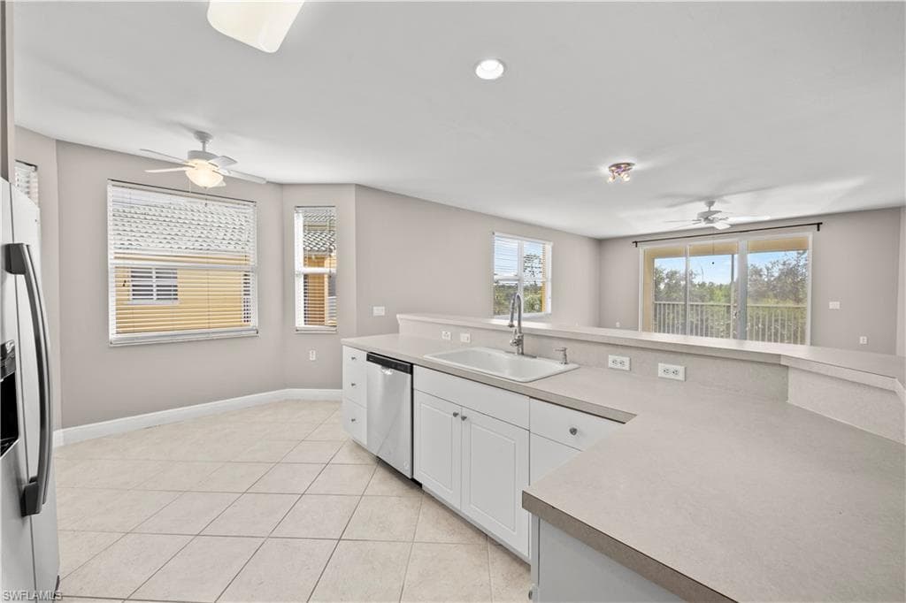11021 Gulf Reflections DR # B301, FORT MYERS FL 33908-16