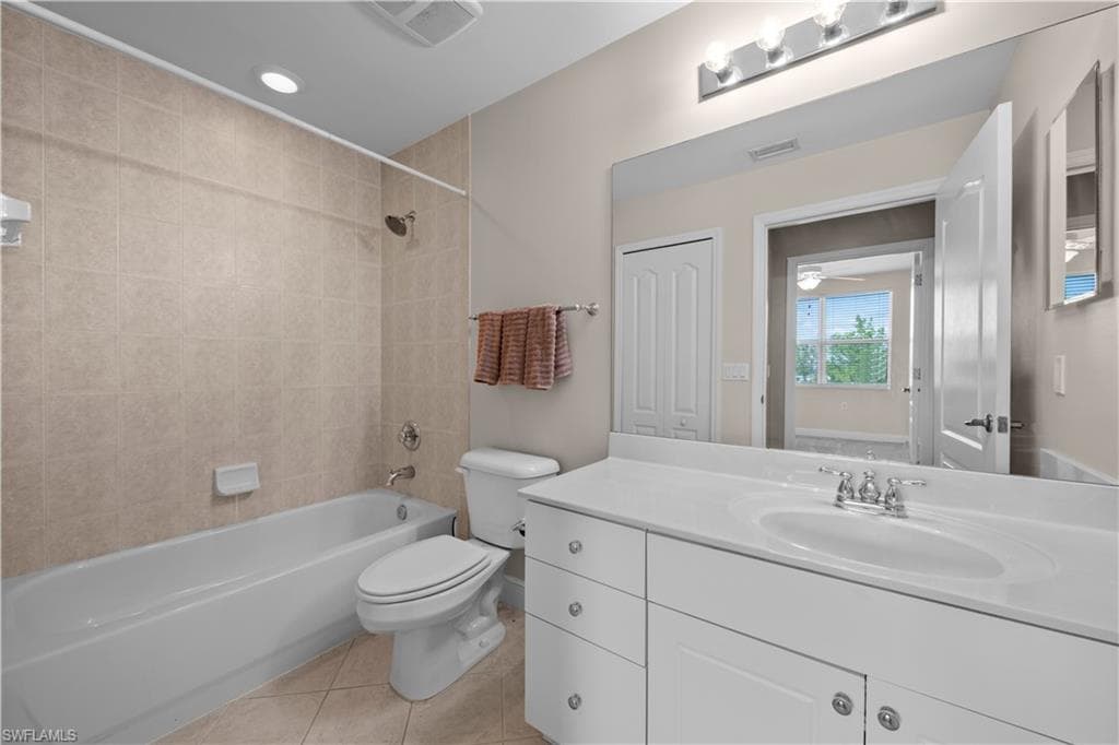 11021 Gulf Reflections DR # B301, FORT MYERS FL 33908-23