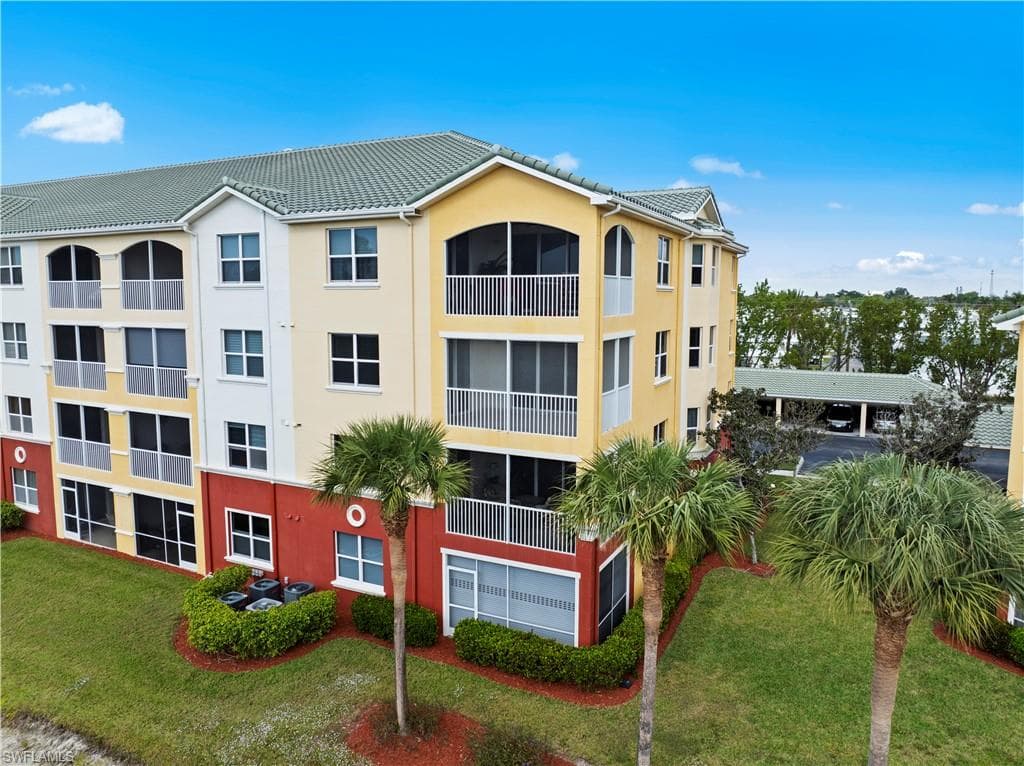 11021 Gulf Reflections DR # B301, FORT MYERS FL 33908-36