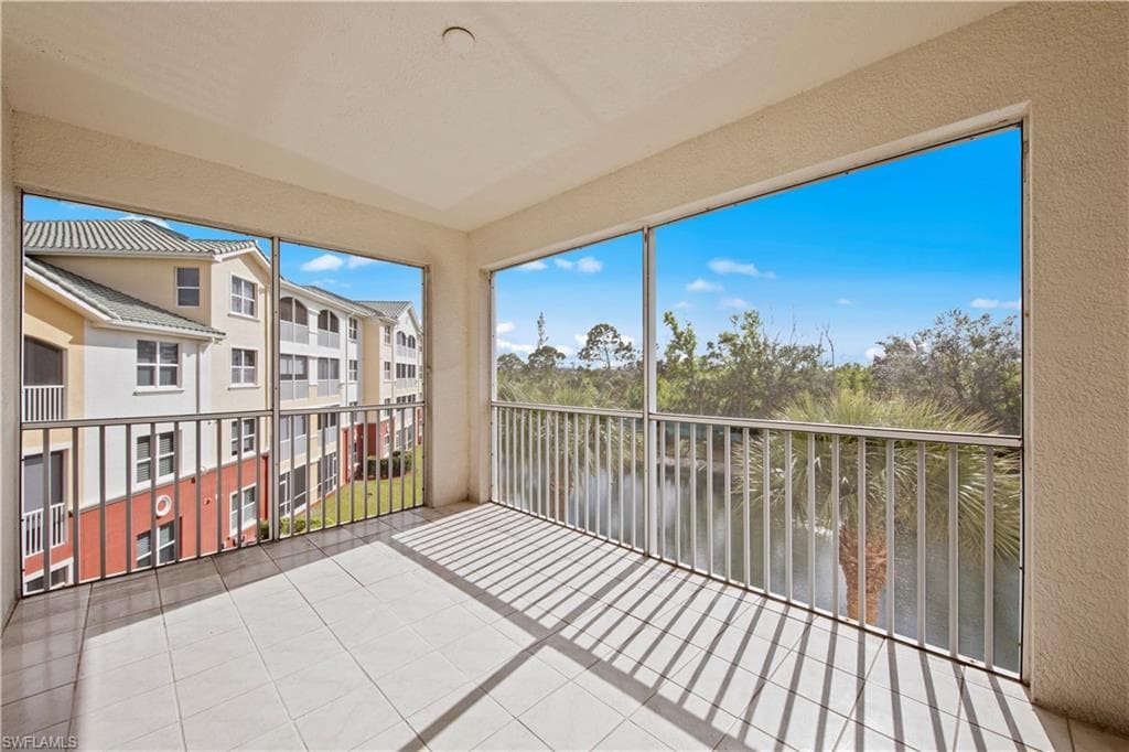 11021 Gulf Reflections DR # B301, FORT MYERS FL 33908-10