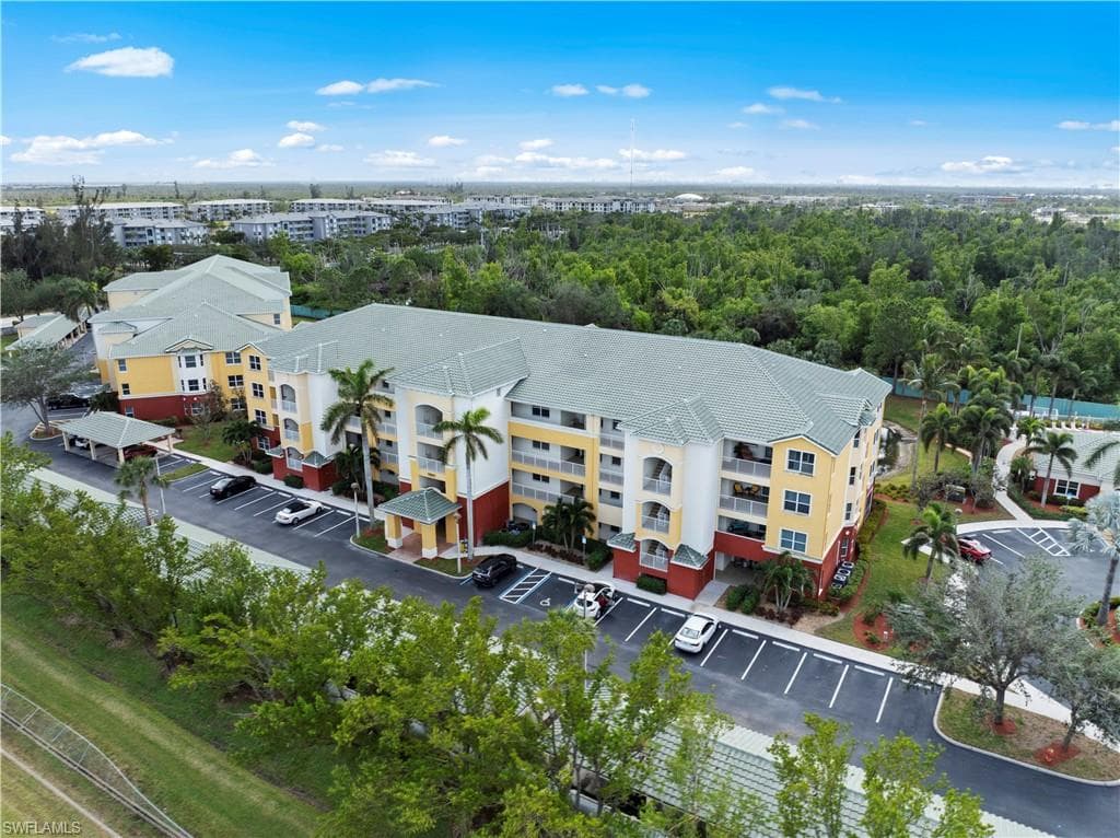 11021 Gulf Reflections DR # B301, FORT MYERS FL 33908-39