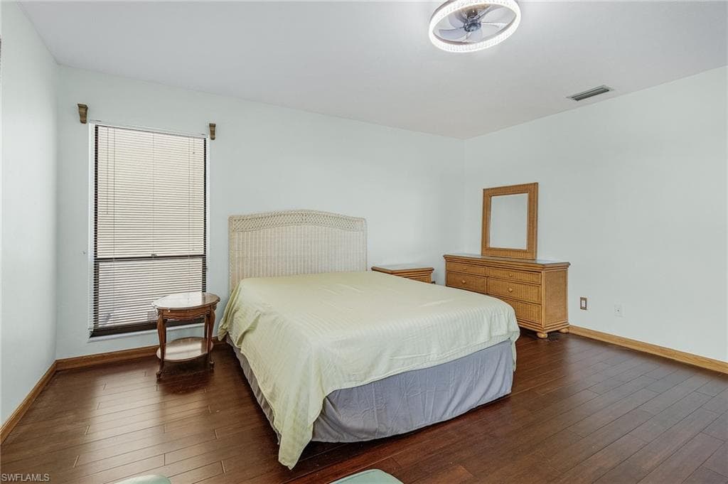 1907 SE 40th TER # 102, CAPE CORAL FL 33904-16
