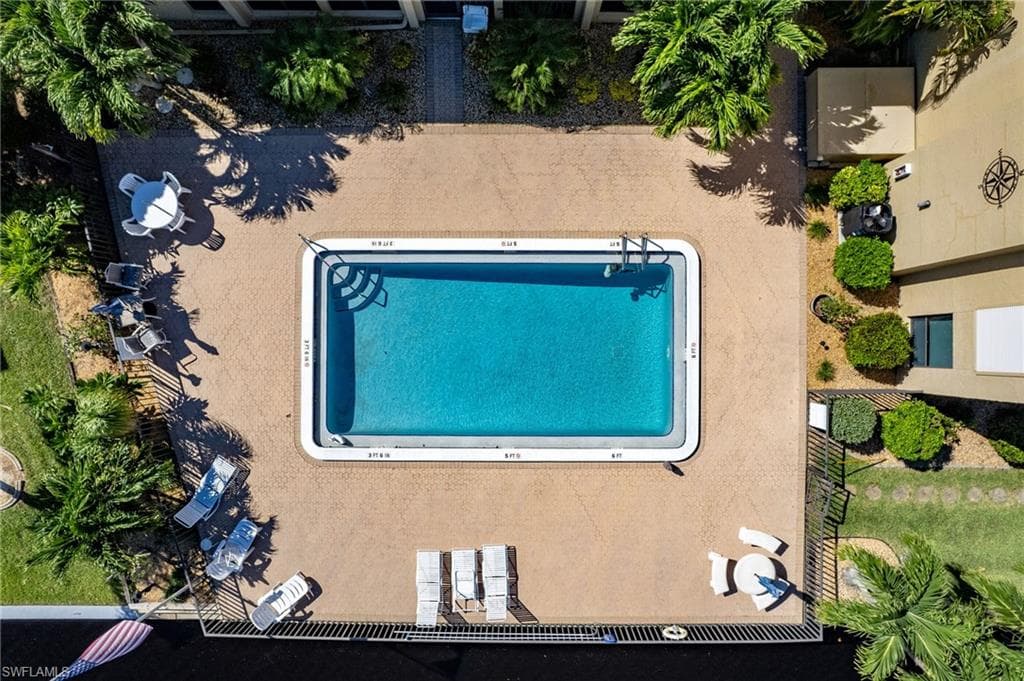 1907 SE 40th TER # 102, CAPE CORAL FL 33904-4