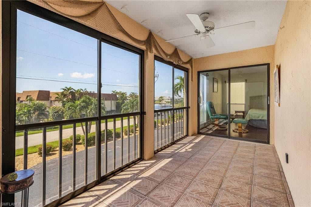 1907 SE 40th TER # 102, CAPE CORAL FL 33904-23
