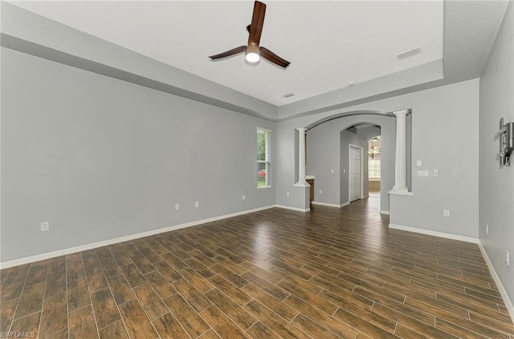 14711 2nd Avenue CIR NE, BRADENTON FL 34212-44