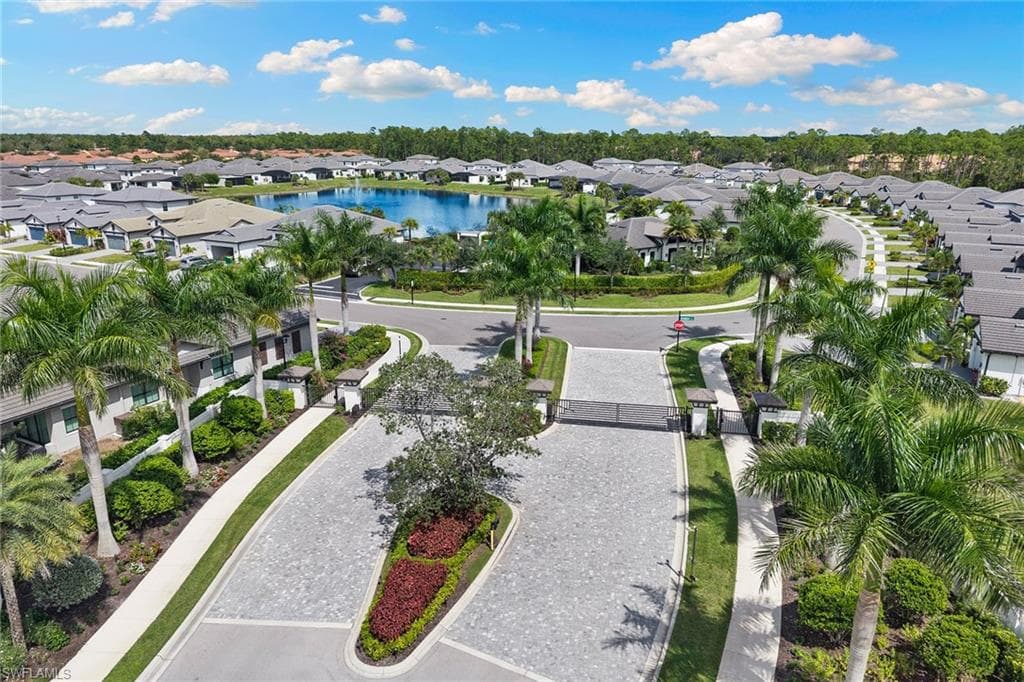14875 Loggerhead DR, NAPLES FL 34120-21