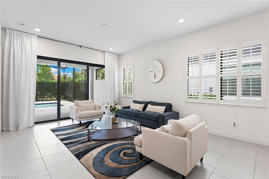 14875 Loggerhead DR, NAPLES FL 34120-9