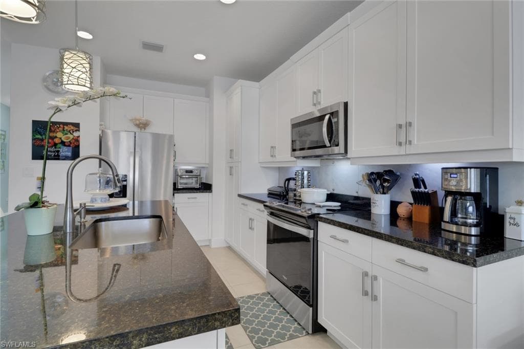 5587 MORINO WAY W, AVE MARIA FL 34142-4