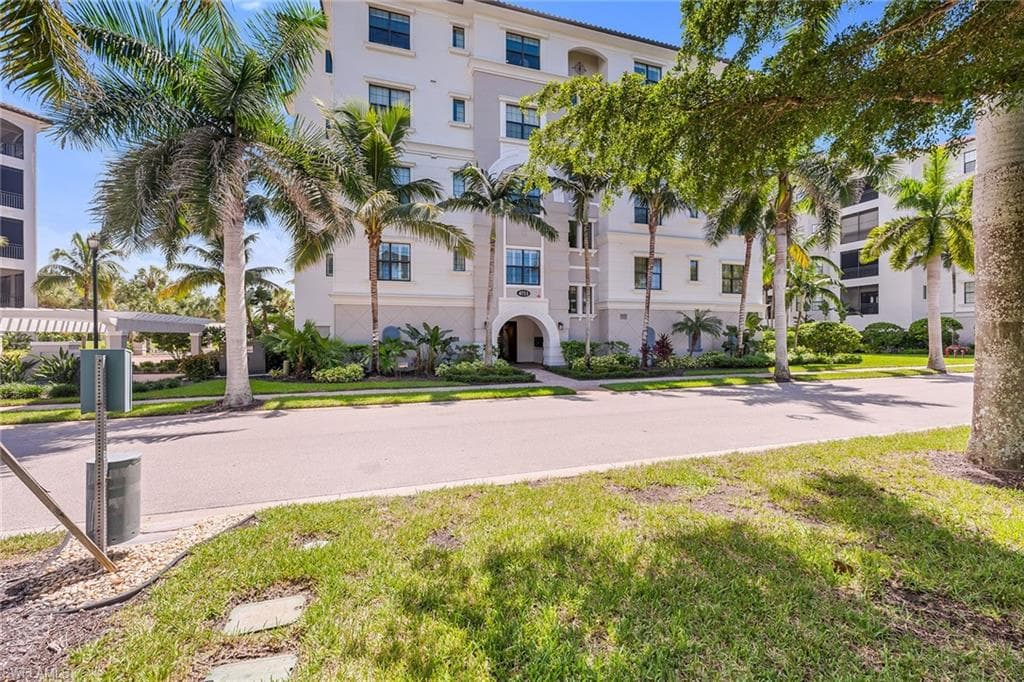 4711 Via Del Corso LN # 402, BONITA SPRINGS FL 34134-22