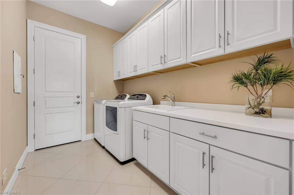 4711 Via Del Corso LN # 402, BONITA SPRINGS FL 34134-19