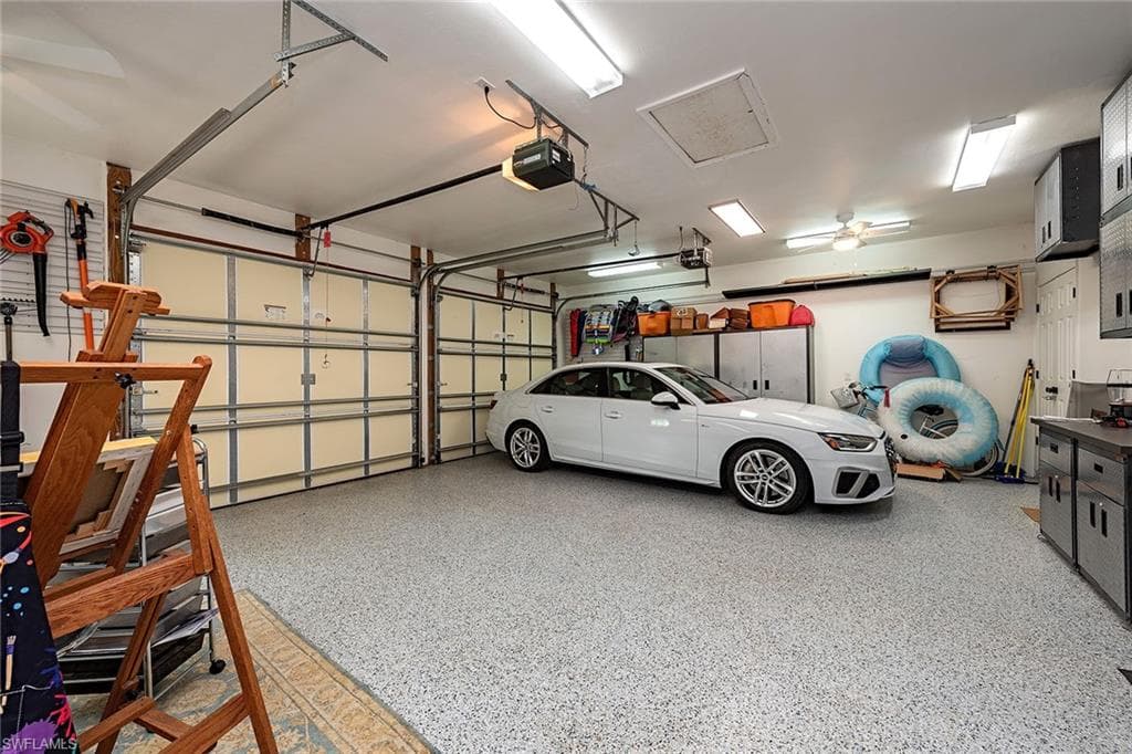 6897 Wellington DR, NAPLES FL 34109-15