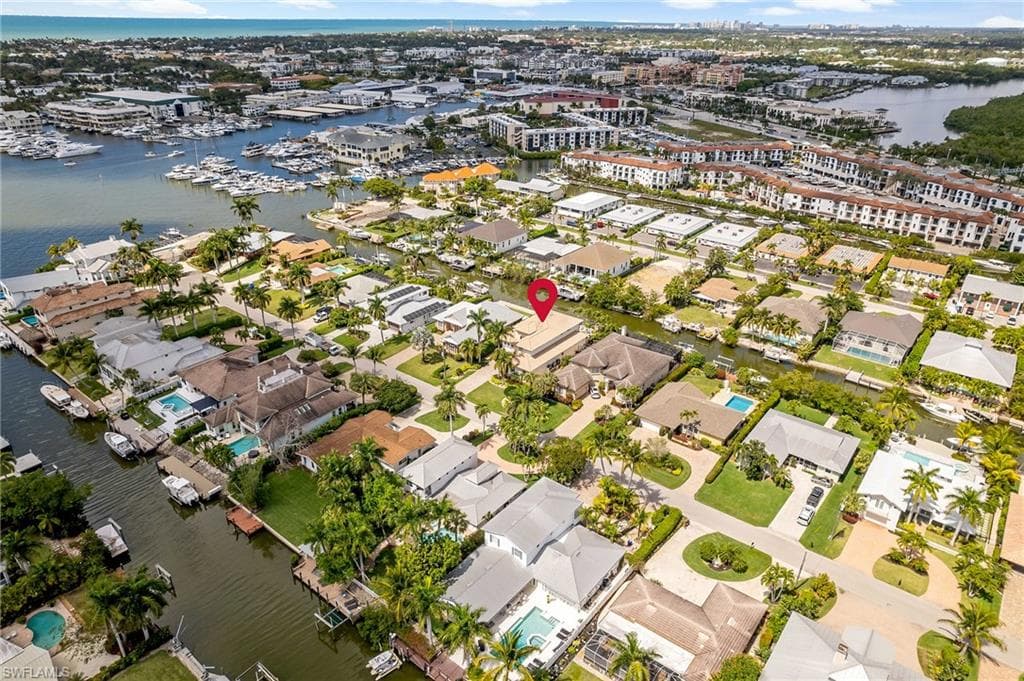 1435 Osprey AVE, NAPLES FL 34102-1