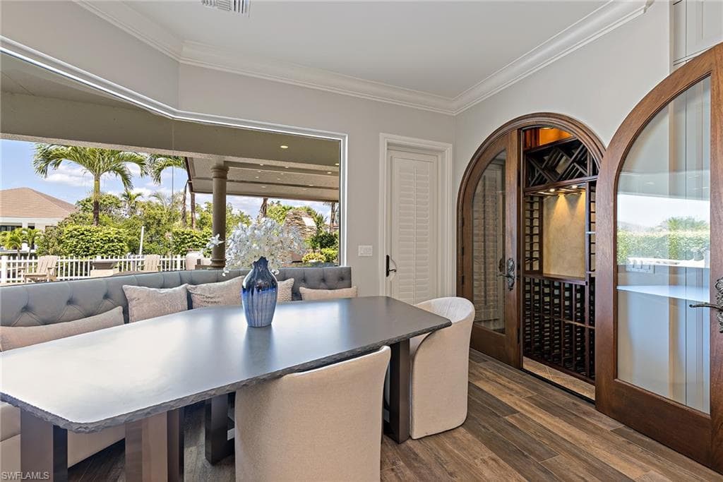 1435 Osprey AVE, NAPLES FL 34102-10