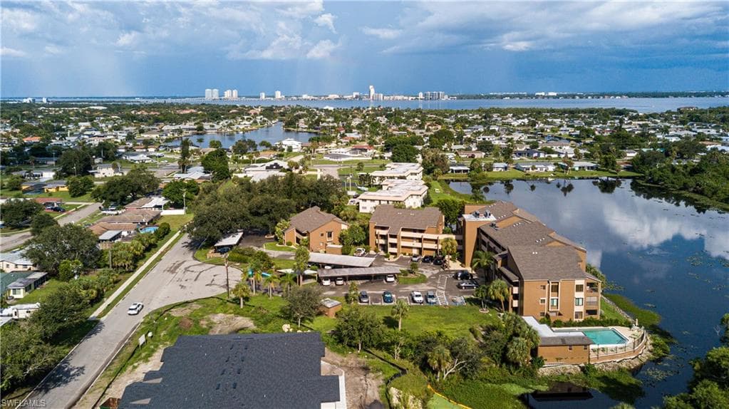 2063 W Lakeview BLVD # B2, NORTH FORT MYERS FL 33903-46